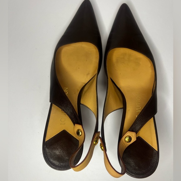 LOUIS VUITTON Leather Slingback Pumps - Picture 5 of 8